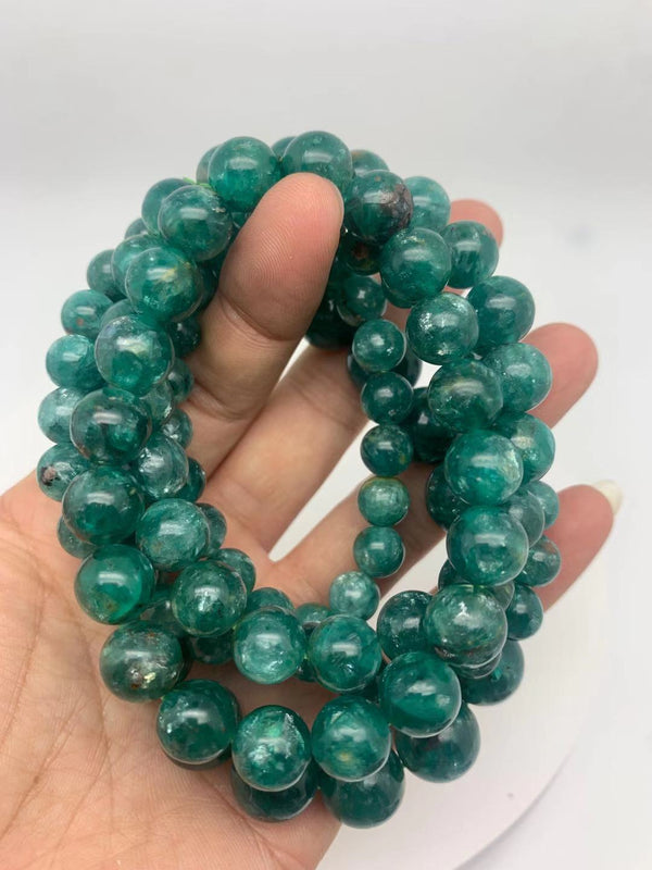 Natural crystal, emerald（祖母绿） bracelet