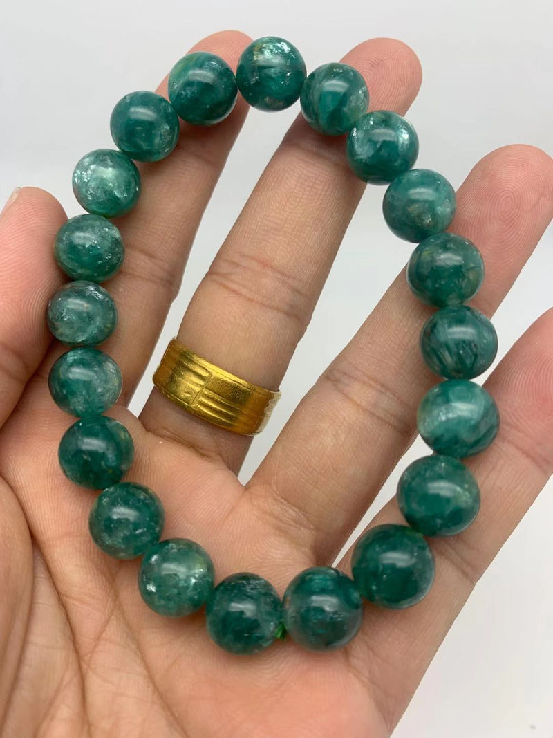 Natural crystal, emerald（祖母绿） bracelet